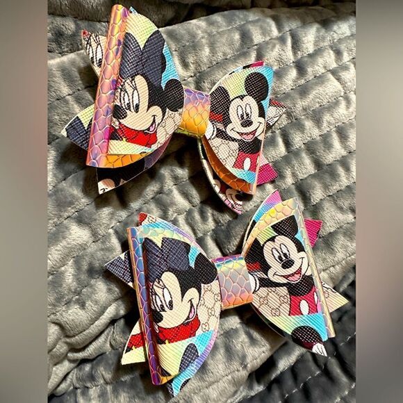 New Ineffable Mickey Mouse & Minnie 2pcs Hair
Accessories Hair/ spectacular bows - Picture 13 of 17